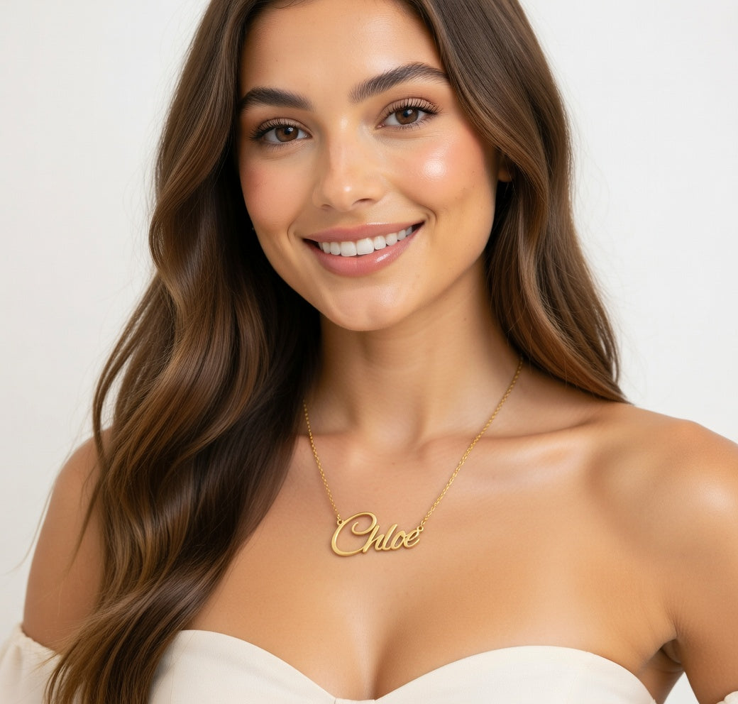 Chloe Name Necklace - Signature Names Gold Nameplate Necklace