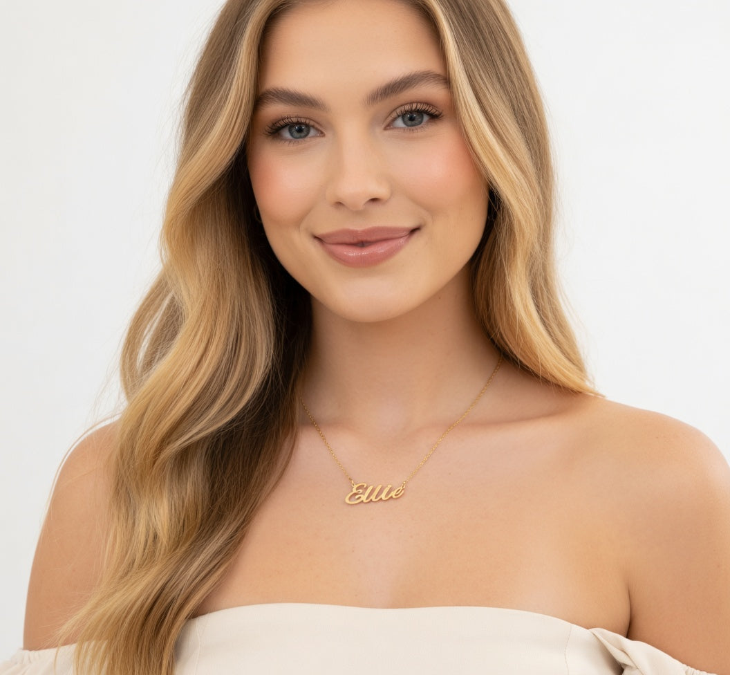 Ellie Name Necklace - Signature Names Gold Nameplate Necklace